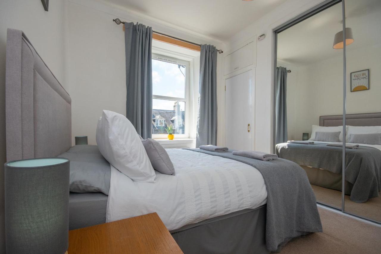 Dwellcome Home Ltd 1 Bed Apt, Half Mile To Union Street Yet Quiet, Free Parking, Fast Wifi, Ideal For Long Term Contractor, Etc Stays, Fully Equipped Kitchen, Regular Housekeeping Option - See Our Site For Assurance Aberdeen Eksteriør billede